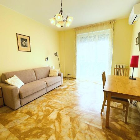 Accomodo Mib27 Bivano Centrale Villa มิลาน ภายนอก รูปภาพ