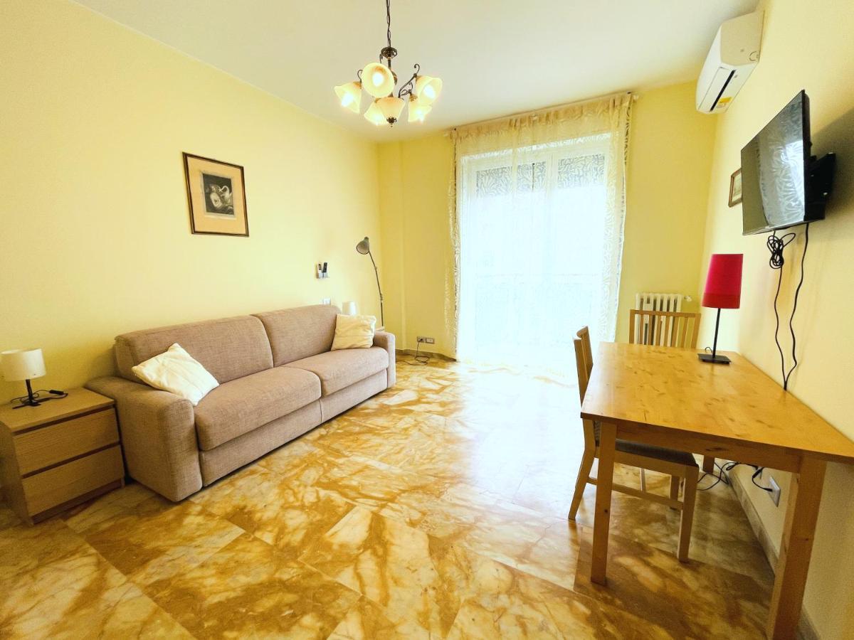 Accomodo Mib27 Bivano Centrale Villa มิลาน ภายนอก รูปภาพ