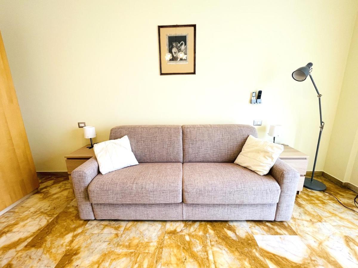 Accomodo Mib27 Bivano Centrale Villa มิลาน ภายนอก รูปภาพ